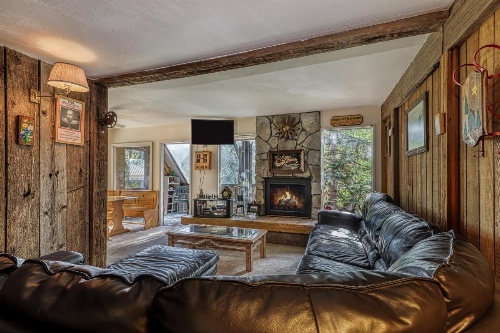 Aspens Whispering Hideaway image 10